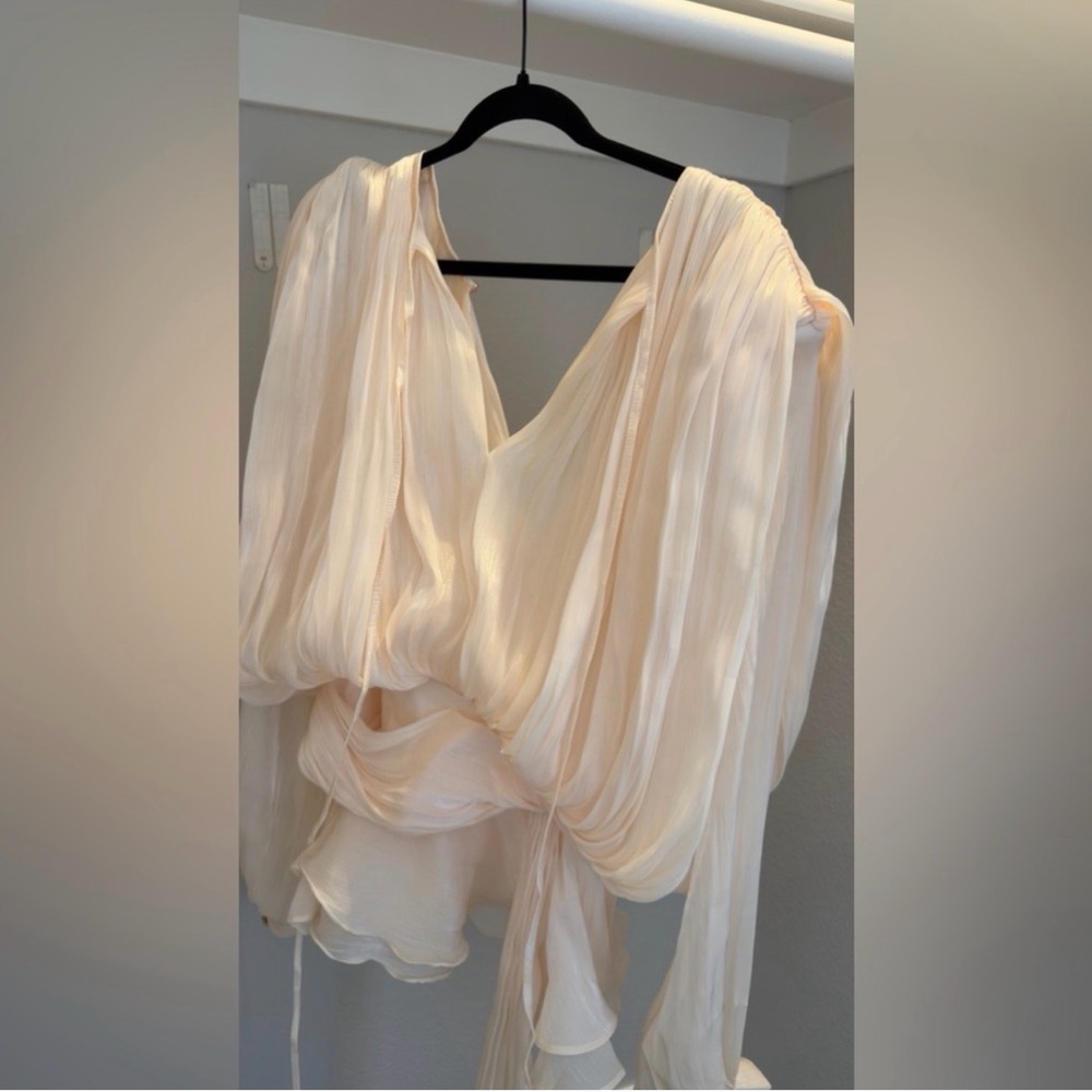 Chic Cream Women's Blouse